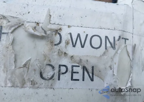 2021 Mercedes-Benz E 450 z USA, uszkodzony, nr VIN W1K1J5JB1MF156684